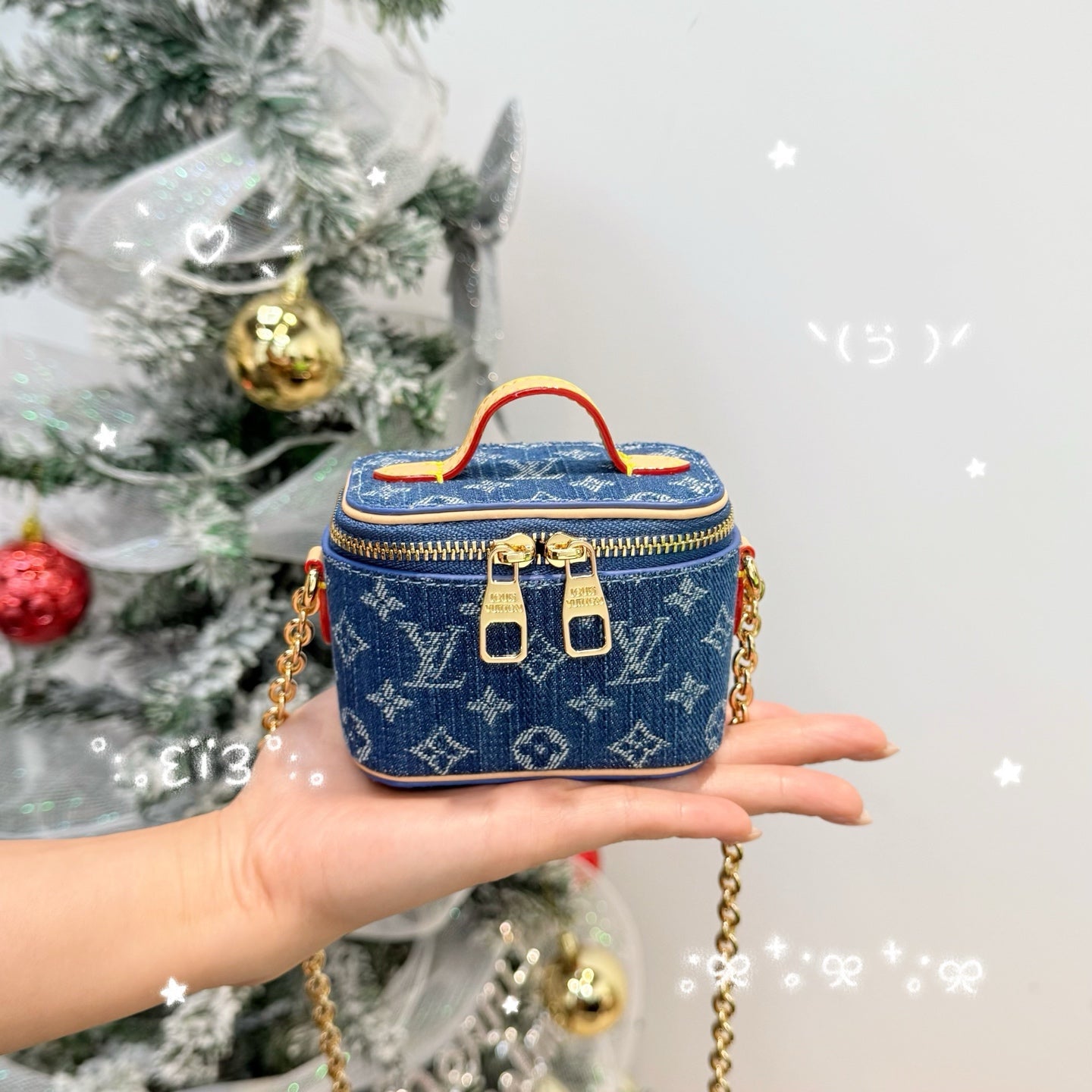 Mini makeup cases bags