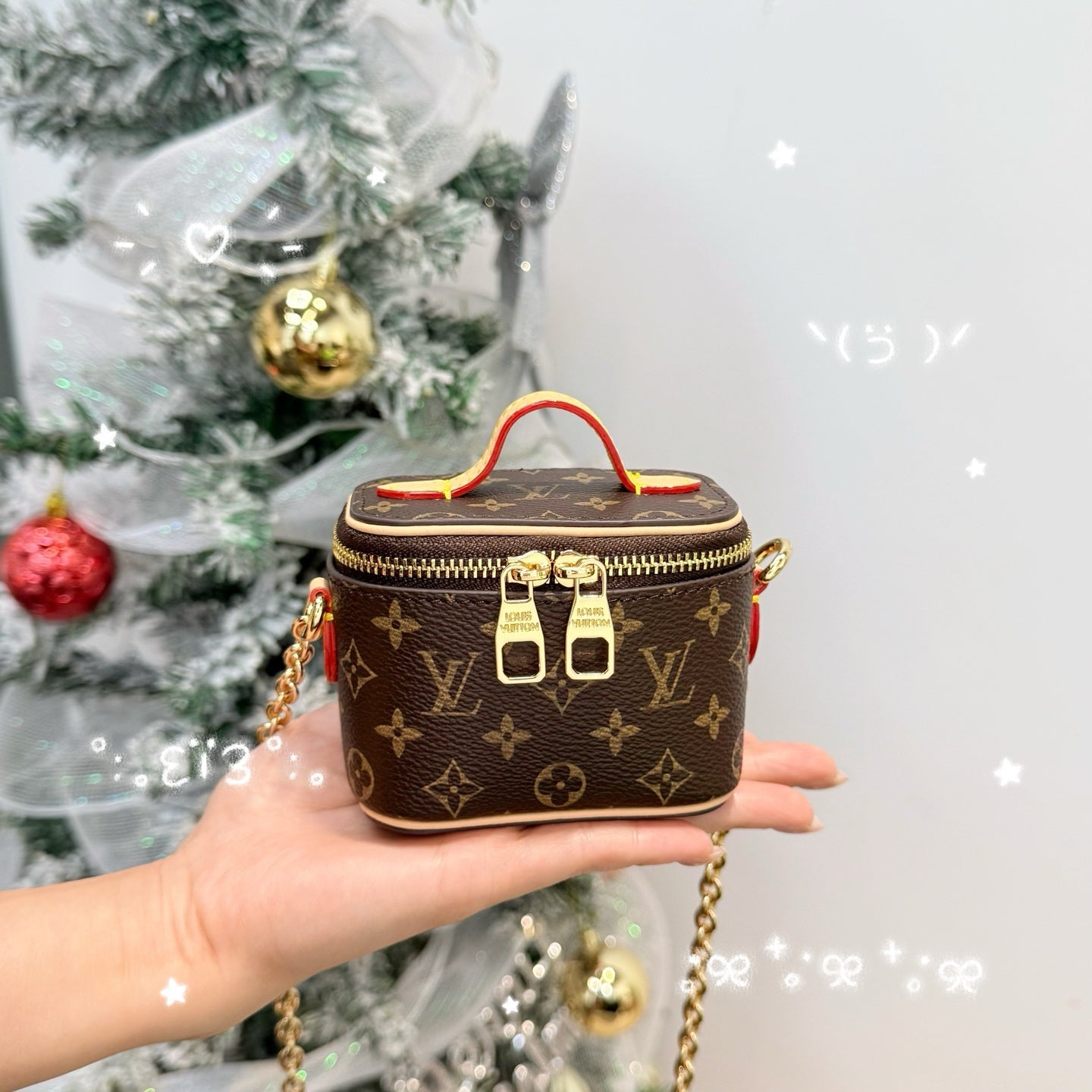Mini makeup cases bags