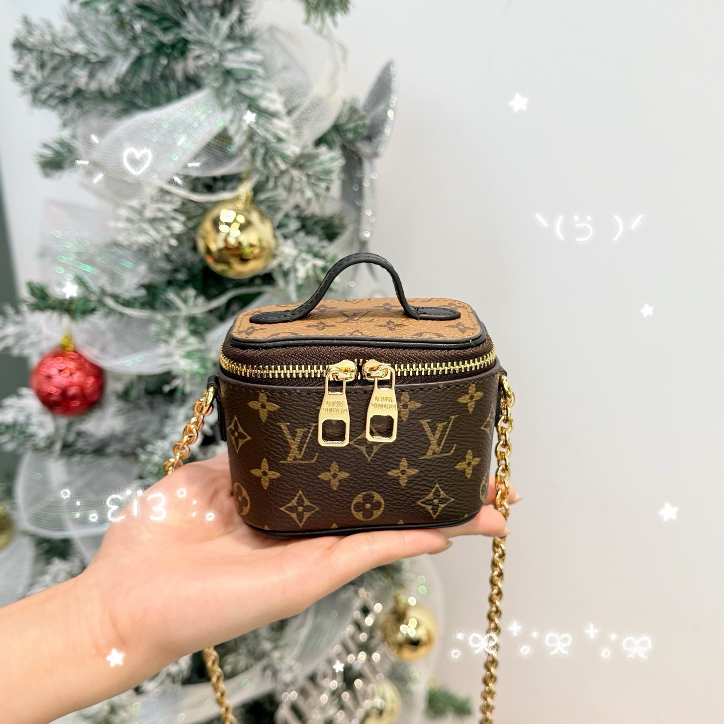 Mini makeup cases bags