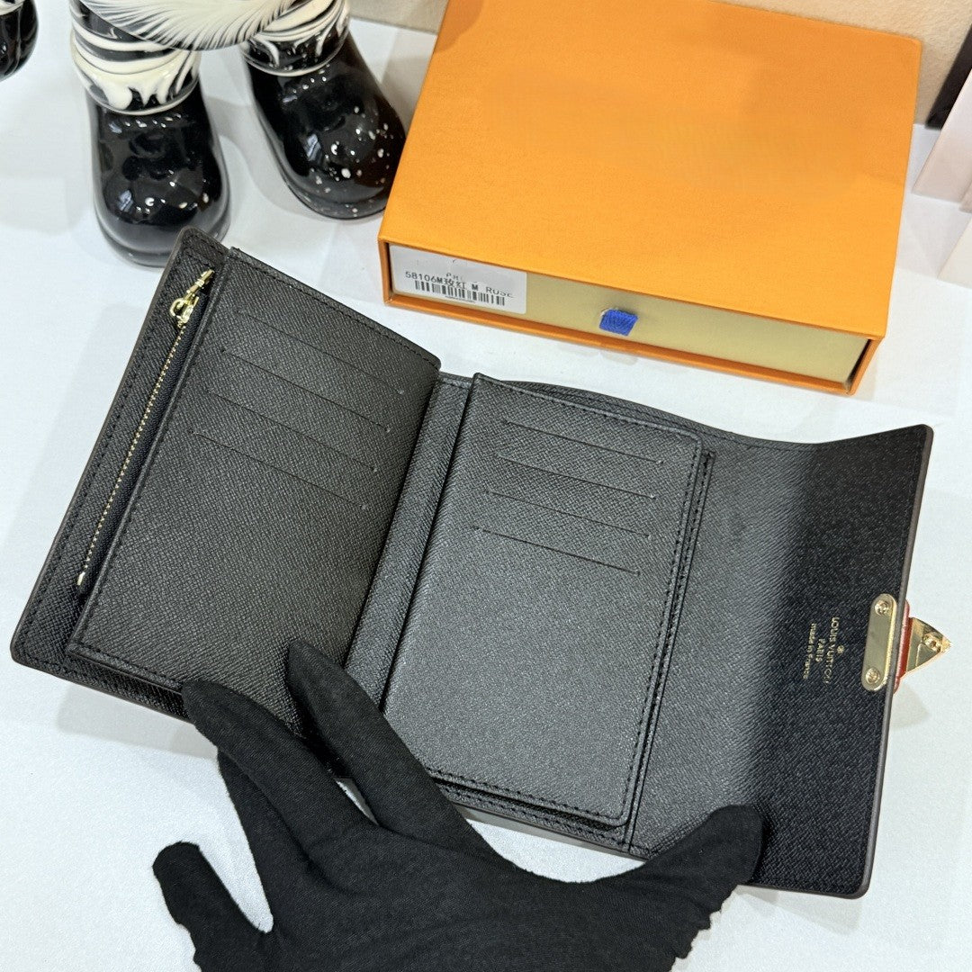 New wallet
